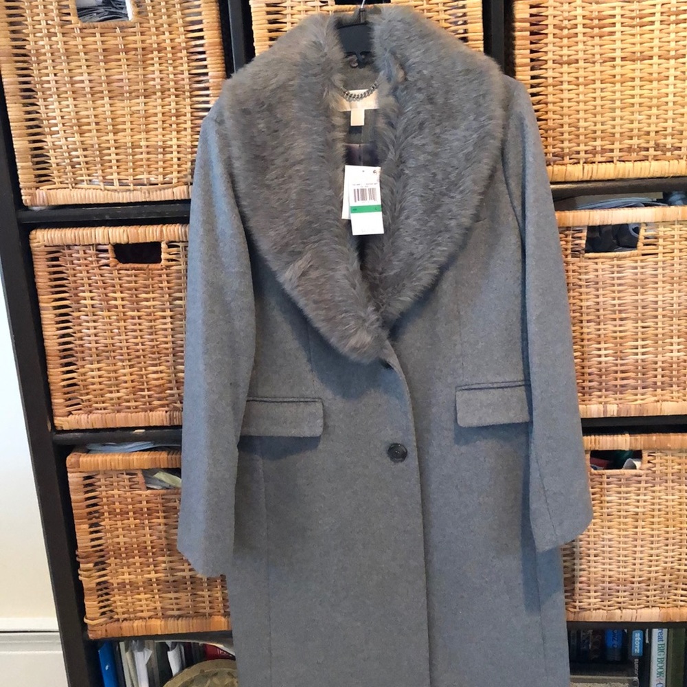 Beautiful Michael Kors wool blend coat - Picture 2 of 8